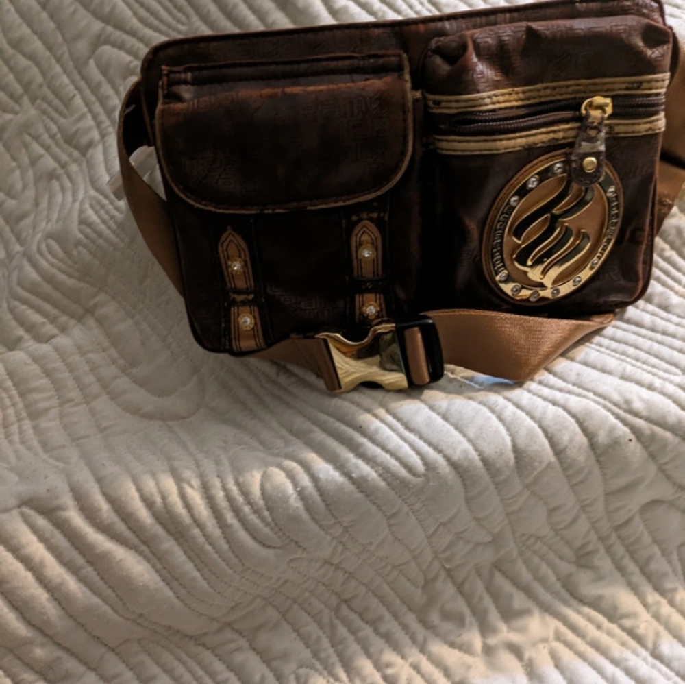 Rocawear fanny pack